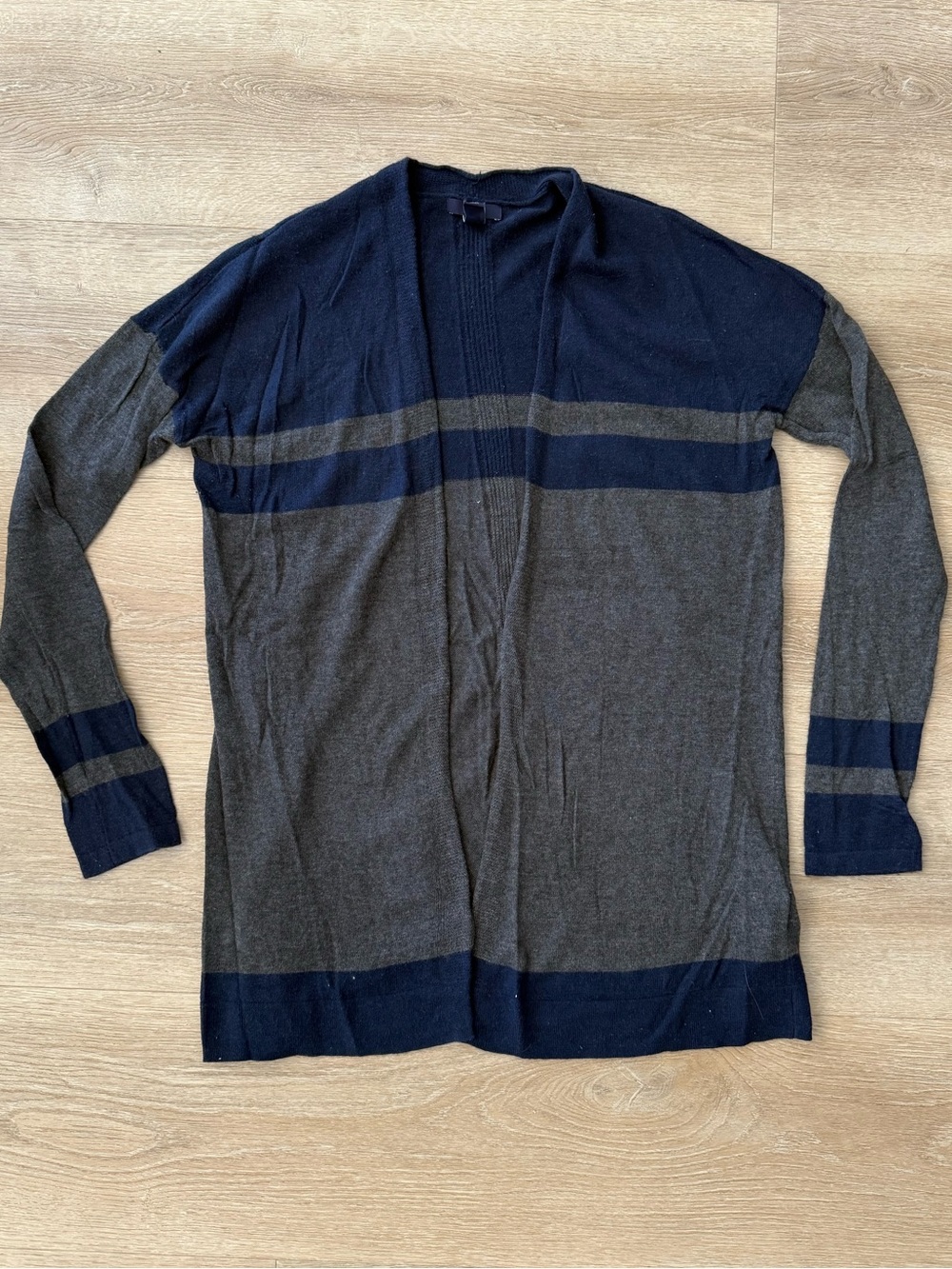 NWOT Gap long open cardigan M Medium